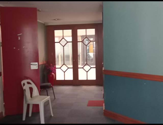 BUSINESS PROPERTY TO RENT IN LYNNWOOD